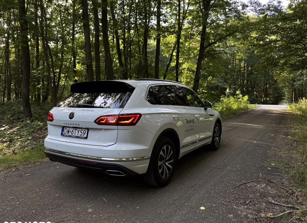 Volkswagen Touareg cena 363900 przebieg: 12000, rok produkcji 2022 z Rogoźno małe 301